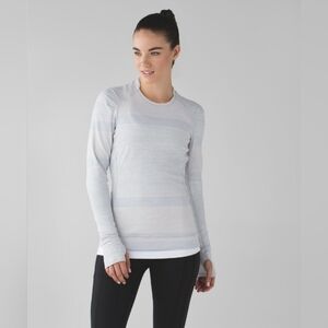 Lululemon Think Fast Long SleeveOm Stripe Heathered Silver Spoon - Size 10